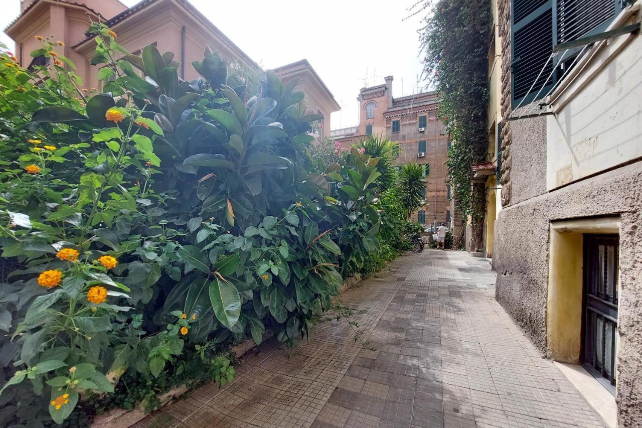 Ych-Brand New Vatican Flat With Terrace Rome Bagian luar foto